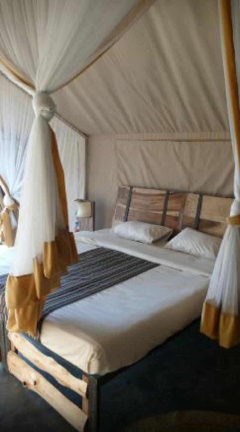 Robanda Tented Camp Dış mekan fotoğraf